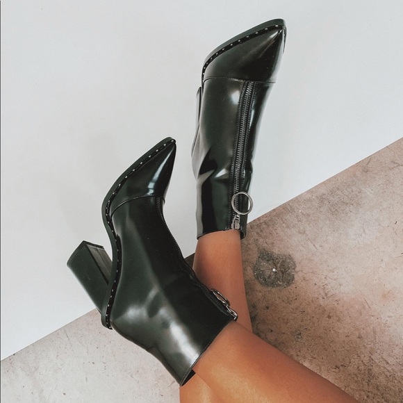 Princess Polly Shoes - NWT princess Polly Scorpio boots black heeled 9